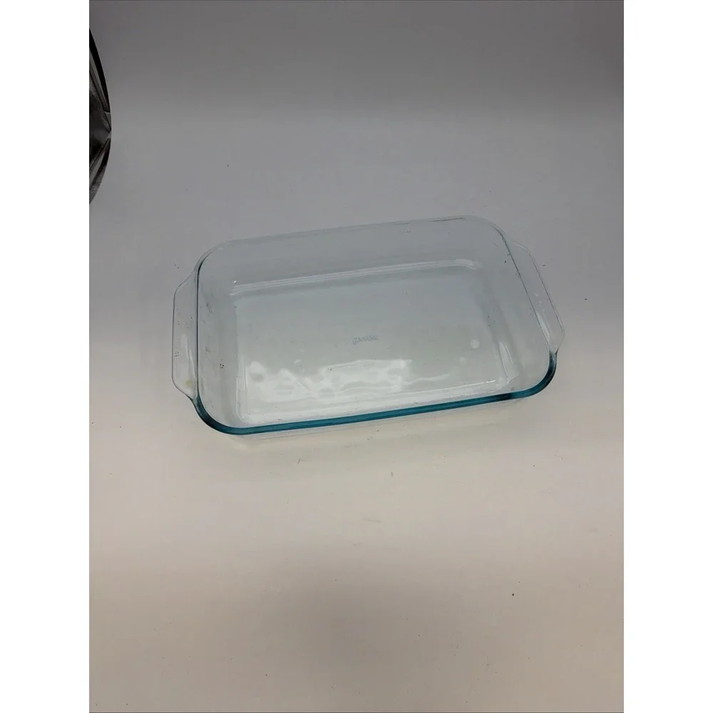 Vintage PYREX 13